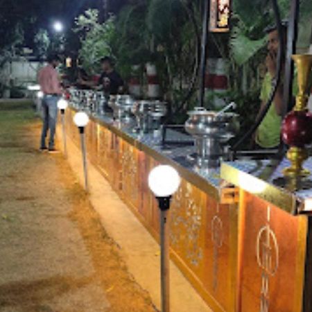 Hotel Blue Paradise Chandrapur Exterior photo