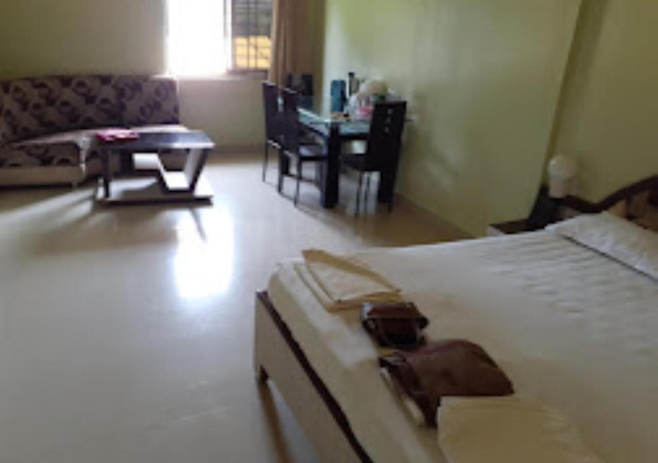 Hotel Blue Paradise Chandrapur Exterior photo
